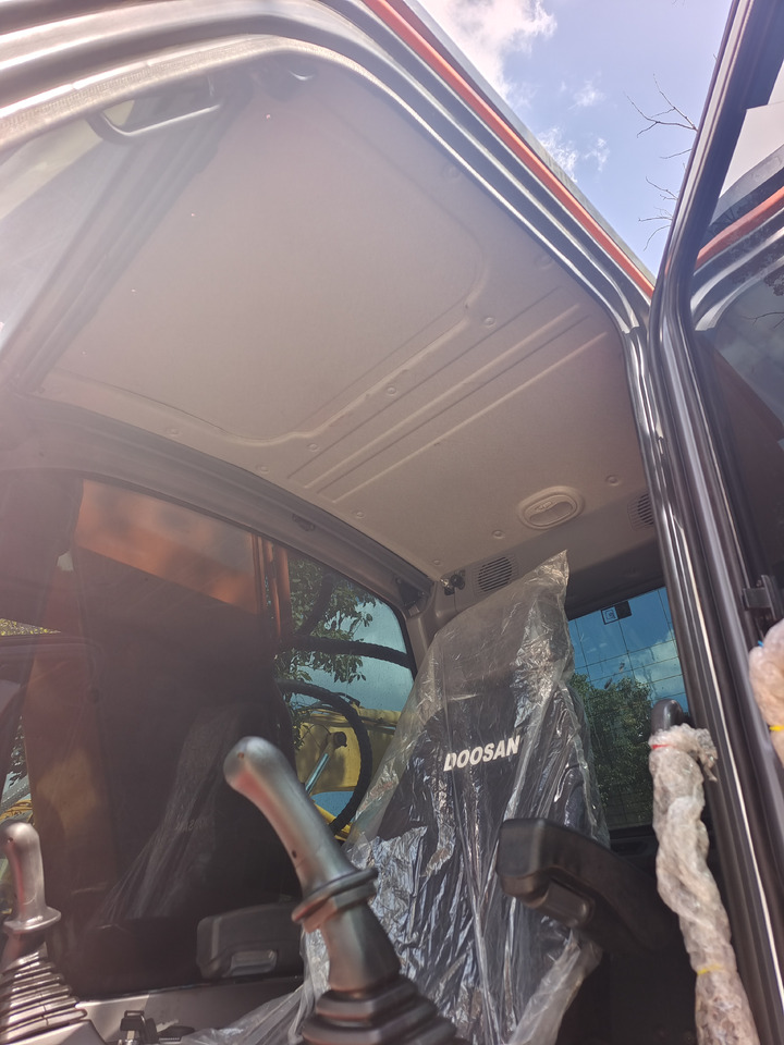 DOOSAN DX225 DX300 DX340 DX225LCA DX225LC-9C - Kettenbagger: das Bild 5 DOOSAN DX225 DX300 DX340 DX225LCA DX225LC-9C - Kettenbagger: das Bild 5