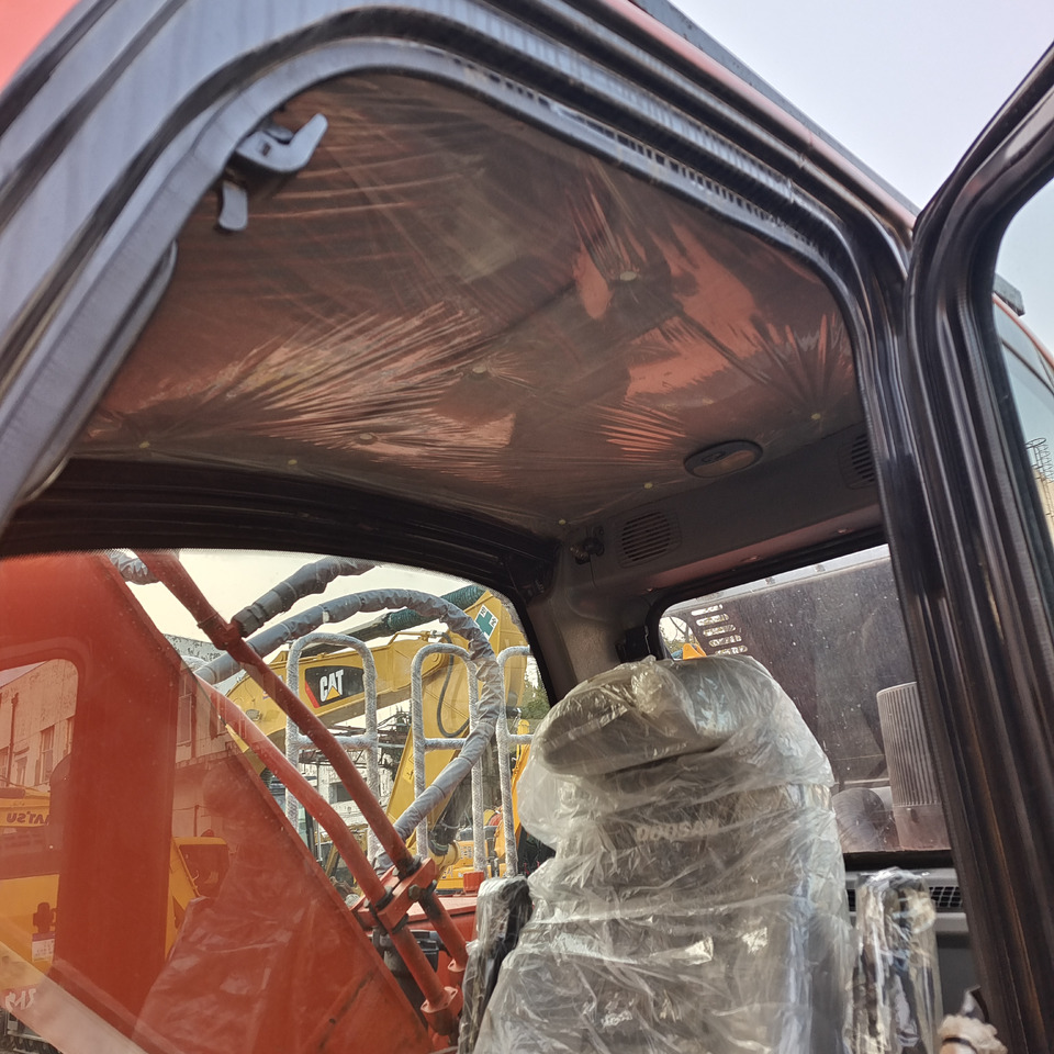 DOOSAN DX300 LC-9C LCA - Kettenbagger: das Bild 3 DOOSAN DX300 LC-9C LCA - Kettenbagger: das Bild 3