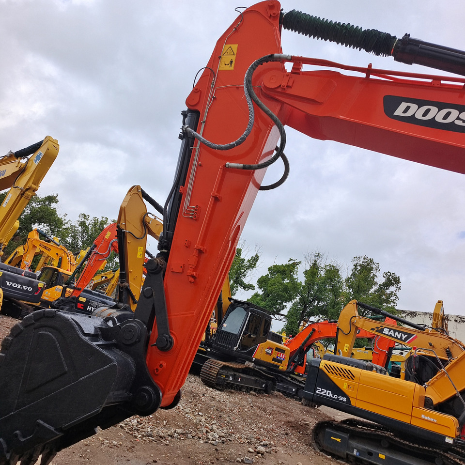 DOOSAN DX340LCA DX340LC-9C - Kettenbagger: das Bild 3 DOOSAN DX340LCA DX340LC-9C - Kettenbagger: das Bild 3