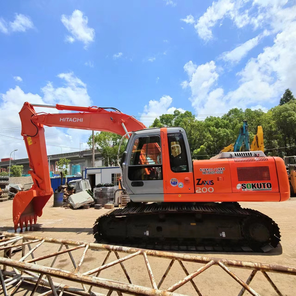 HITACHI ZX200-3 ZAXIS 200-3G - Kettenbagger: das Bild 1 HITACHI ZX200-3 ZAXIS 200-3G - Kettenbagger: das Bild 1