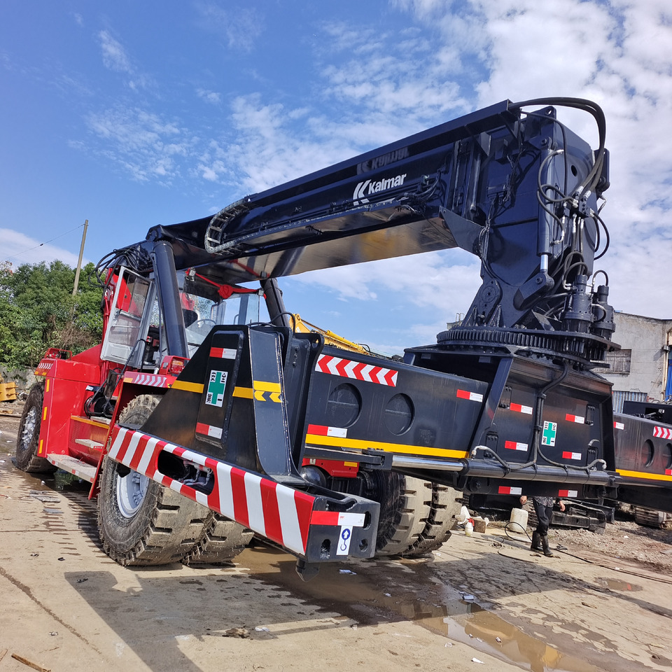 KALMAR DRF450 DRF 450 - Reach stacker: das Bild 5 KALMAR DRF450 DRF 450 - Reach stacker: das Bild 5