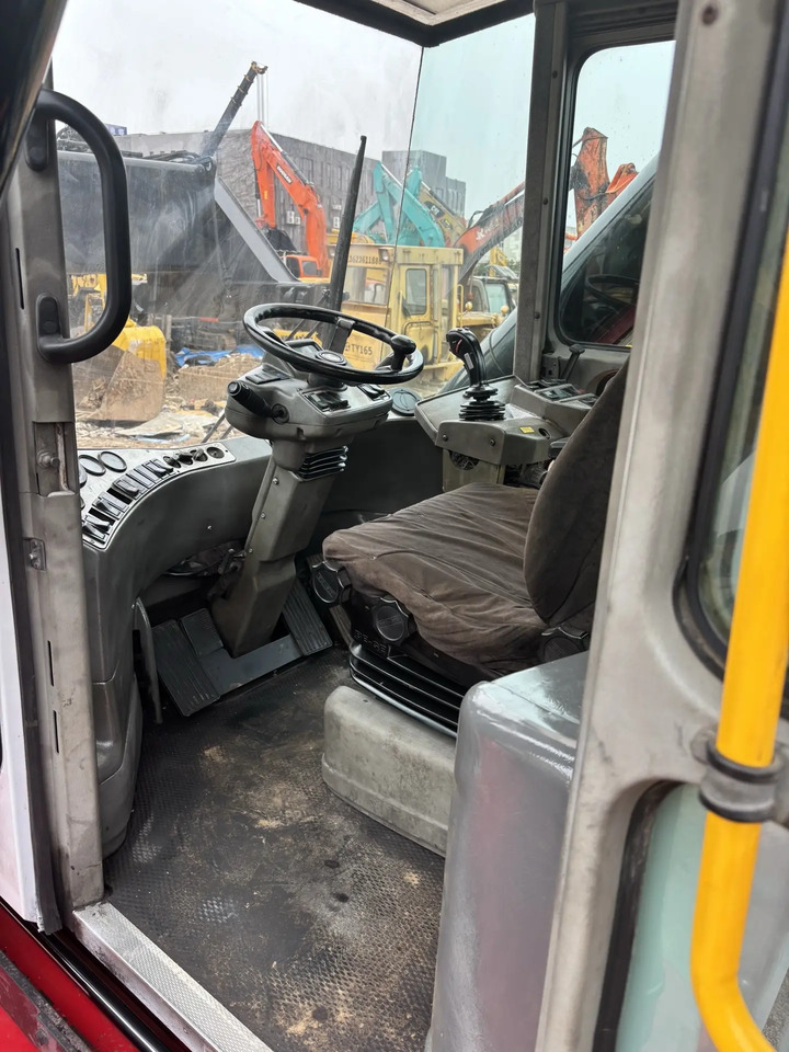 KALMAR DRS4527-S5 DRF450 - Reach stacker: das Bild 5 KALMAR DRS4527-S5 DRF450 - Reach stacker: das Bild 5