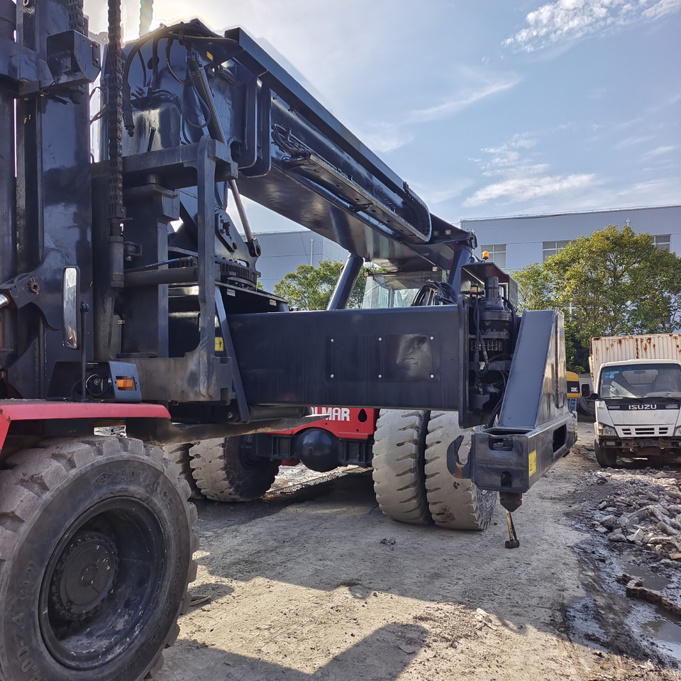 KALMAR DRT450 DRT DRD DRU 450 45 TON - Reach stacker: das Bild 5 KALMAR DRT450 DRT DRD DRU 450 45 TON - Reach stacker: das Bild 5