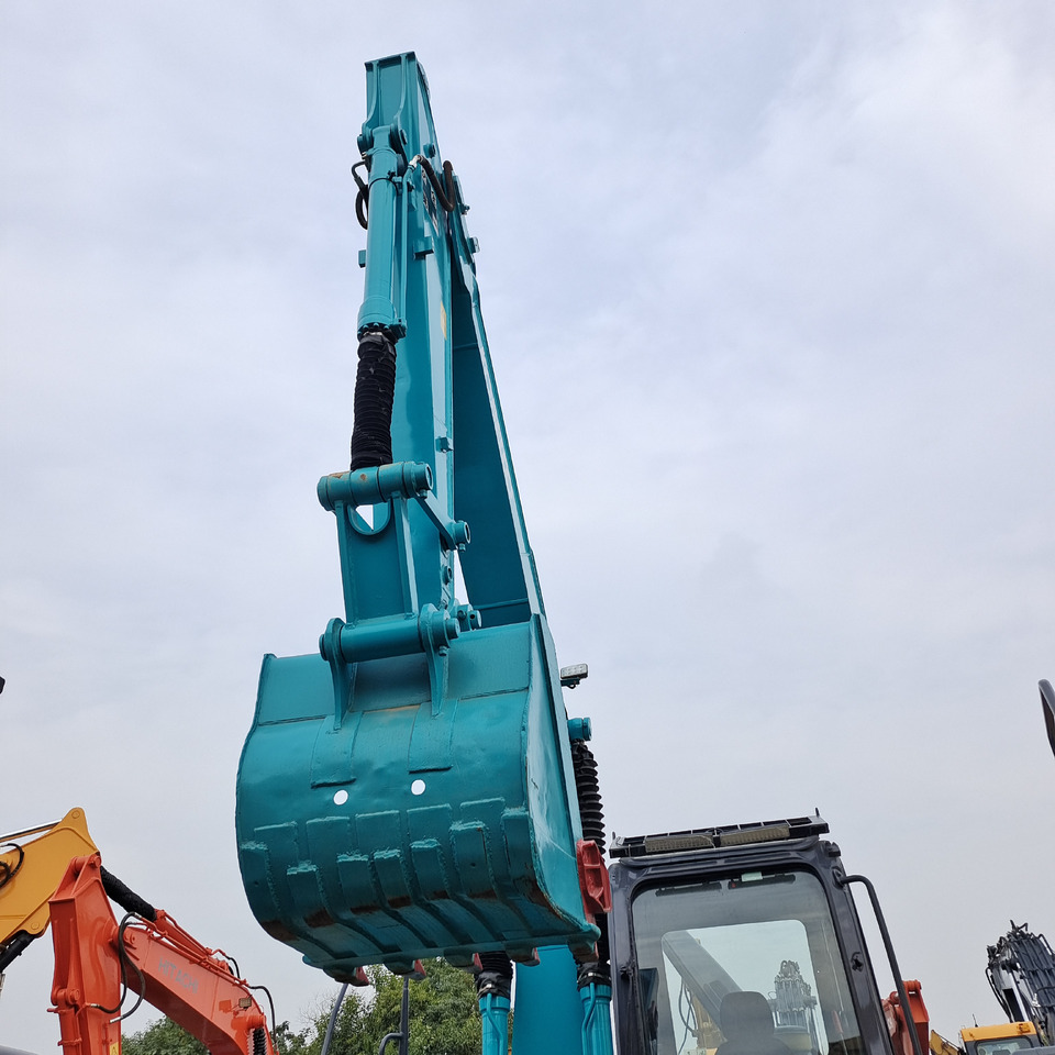KOBELCO SK140 - Kettenbagger: das Bild 4 KOBELCO SK140 - Kettenbagger: das Bild 4