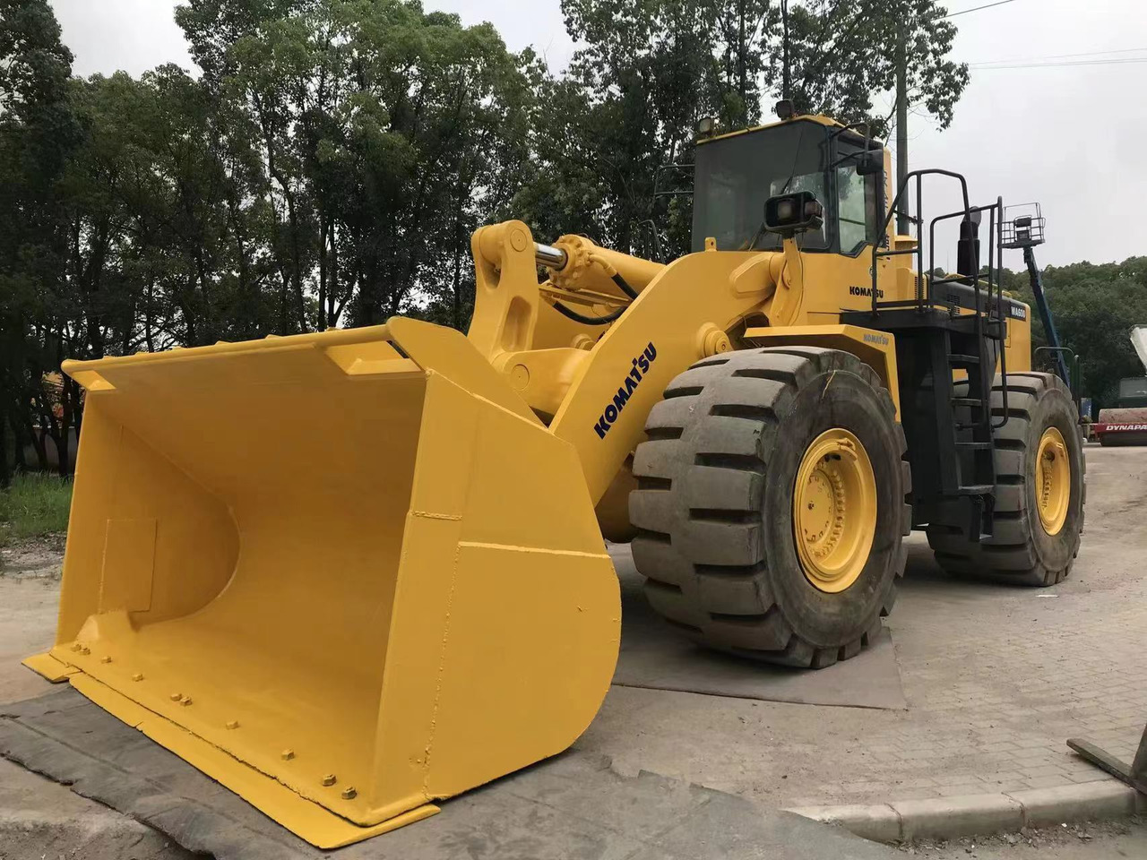 KOMATSU WA600-6 - Radlader: das Bild 5 KOMATSU WA600-6 - Radlader: das Bild 5