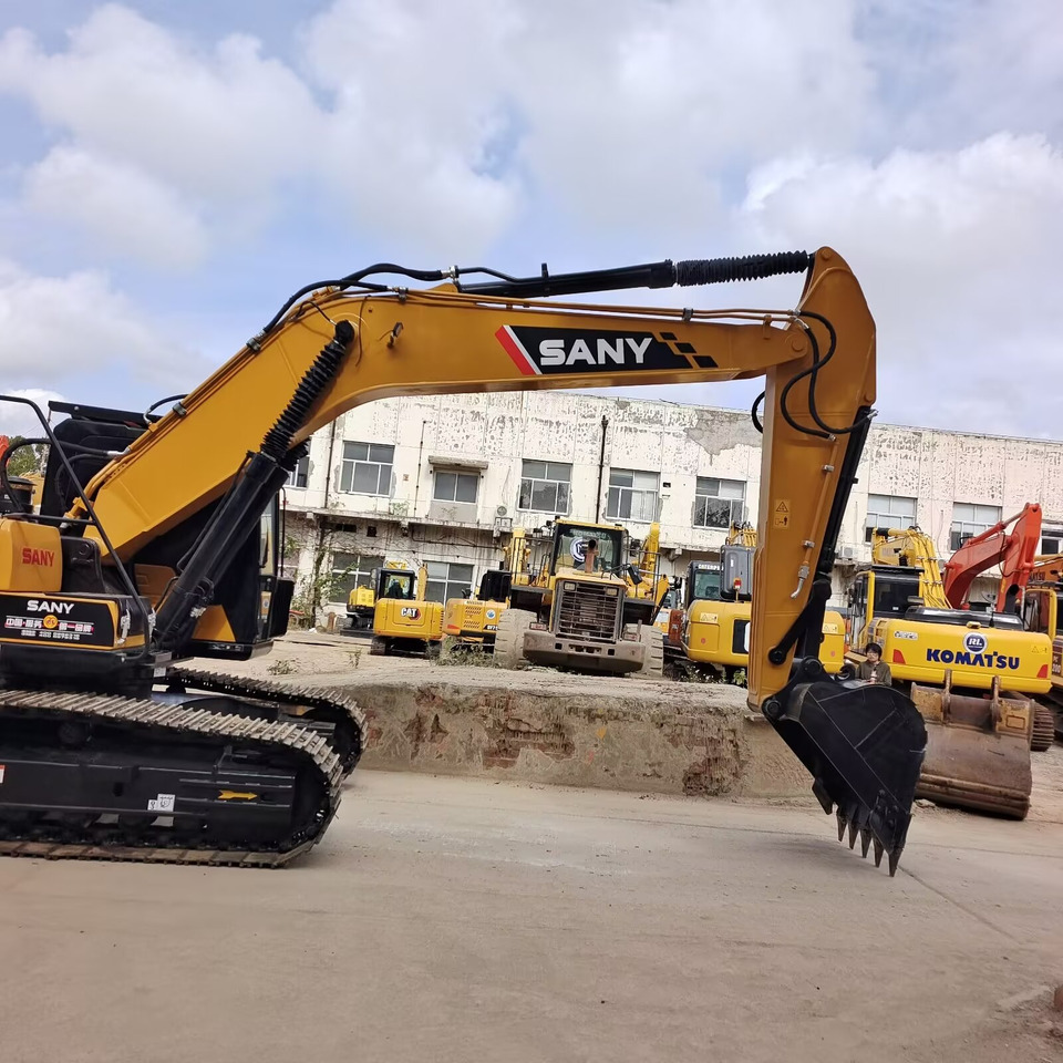 SANY SY 215C-9 - Kettenbagger: das Bild 3 SANY SY 215C-9 - Kettenbagger: das Bild 3