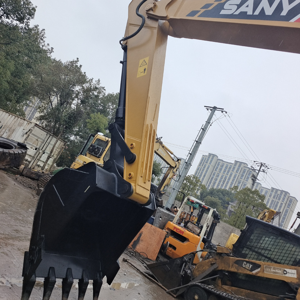 SANY SY215C-9 - Kettenbagger: das Bild 4 SANY SY215C-9 - Kettenbagger: das Bild 4