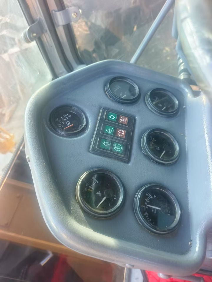 Grader XCMG GR2153: das Bild 7