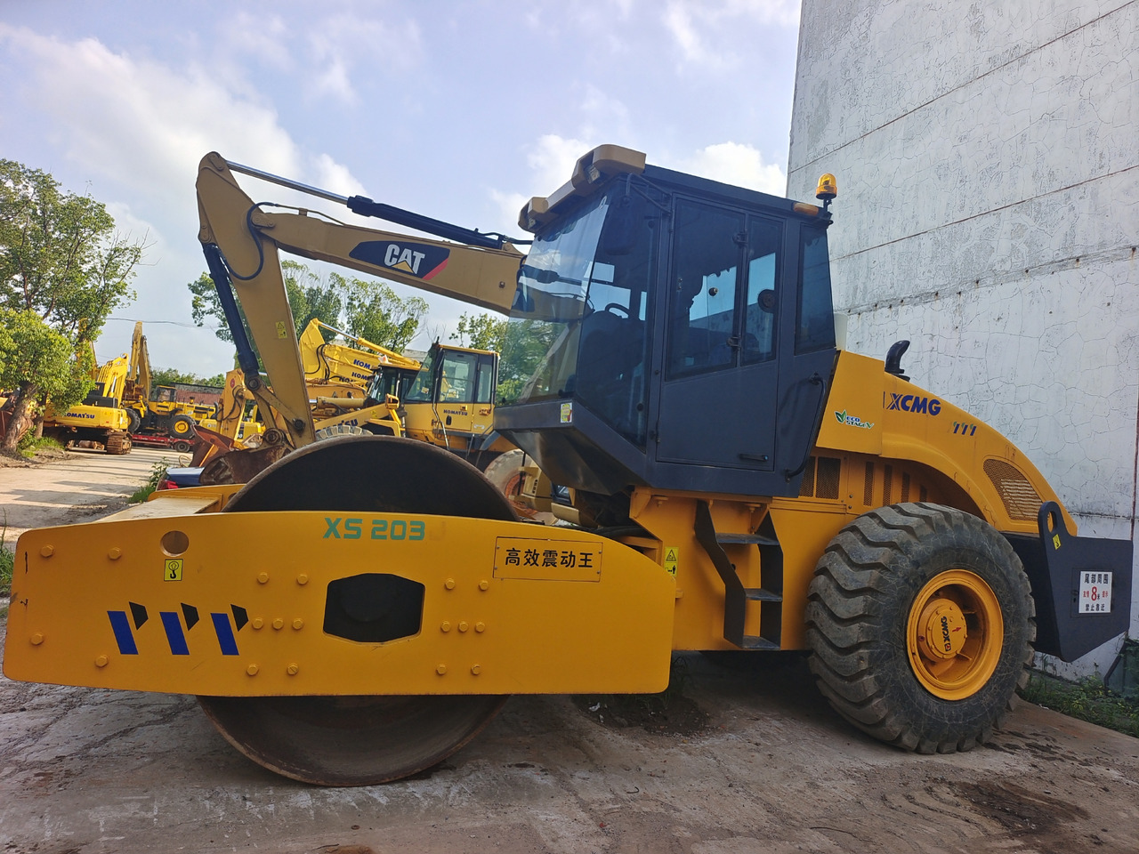 XCMG XS 203J - Baggerlader: das Bild 3 XCMG XS 203J - Baggerlader: das Bild 3