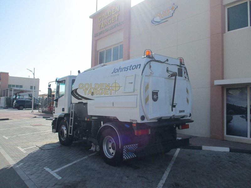 Iveco EUROCARGO 140E21 - LKW: das Bild 4 Iveco EUROCARGO 140E21 - LKW: das Bild 4