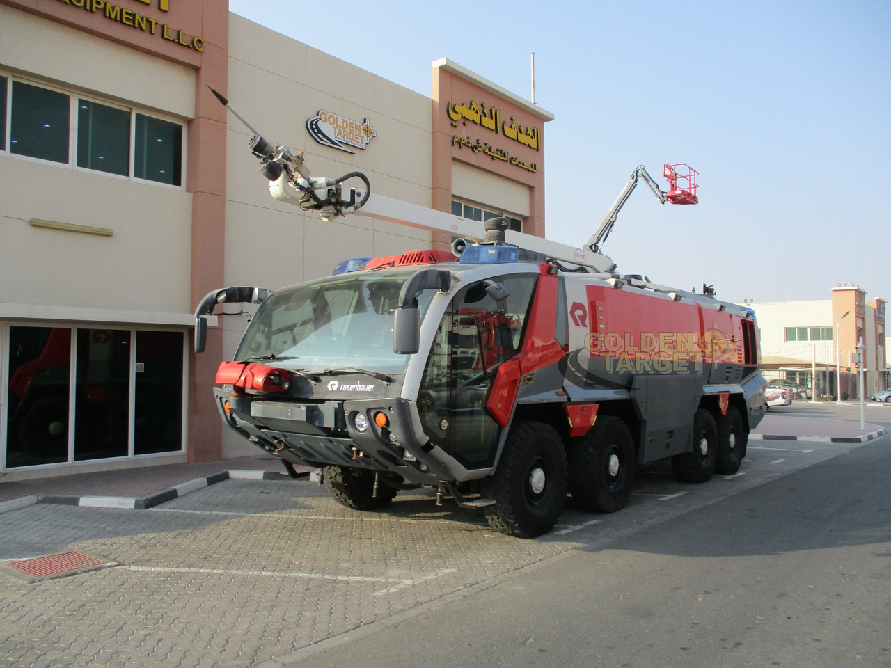 MAN FLF PANTHER 8x8 Airport Fire Truck - Feuerwehrfahrzeug: das Bild 2 MAN FLF PANTHER 8x8 Airport Fire Truck - Feuerwehrfahrzeug: das Bild 2