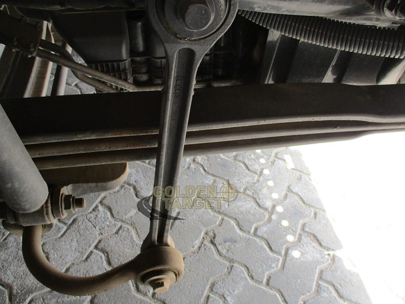 Arbeitsbühne Mercedes-Benz Actros 3332: das Bild 15 Arbeitsbühne Mercedes-Benz Actros 3332: das Bild 15