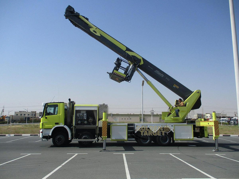 Arbeitsbühne Mercedes-Benz Actros 4140: das Bild 7 Arbeitsbühne Mercedes-Benz Actros 4140: das Bild 7