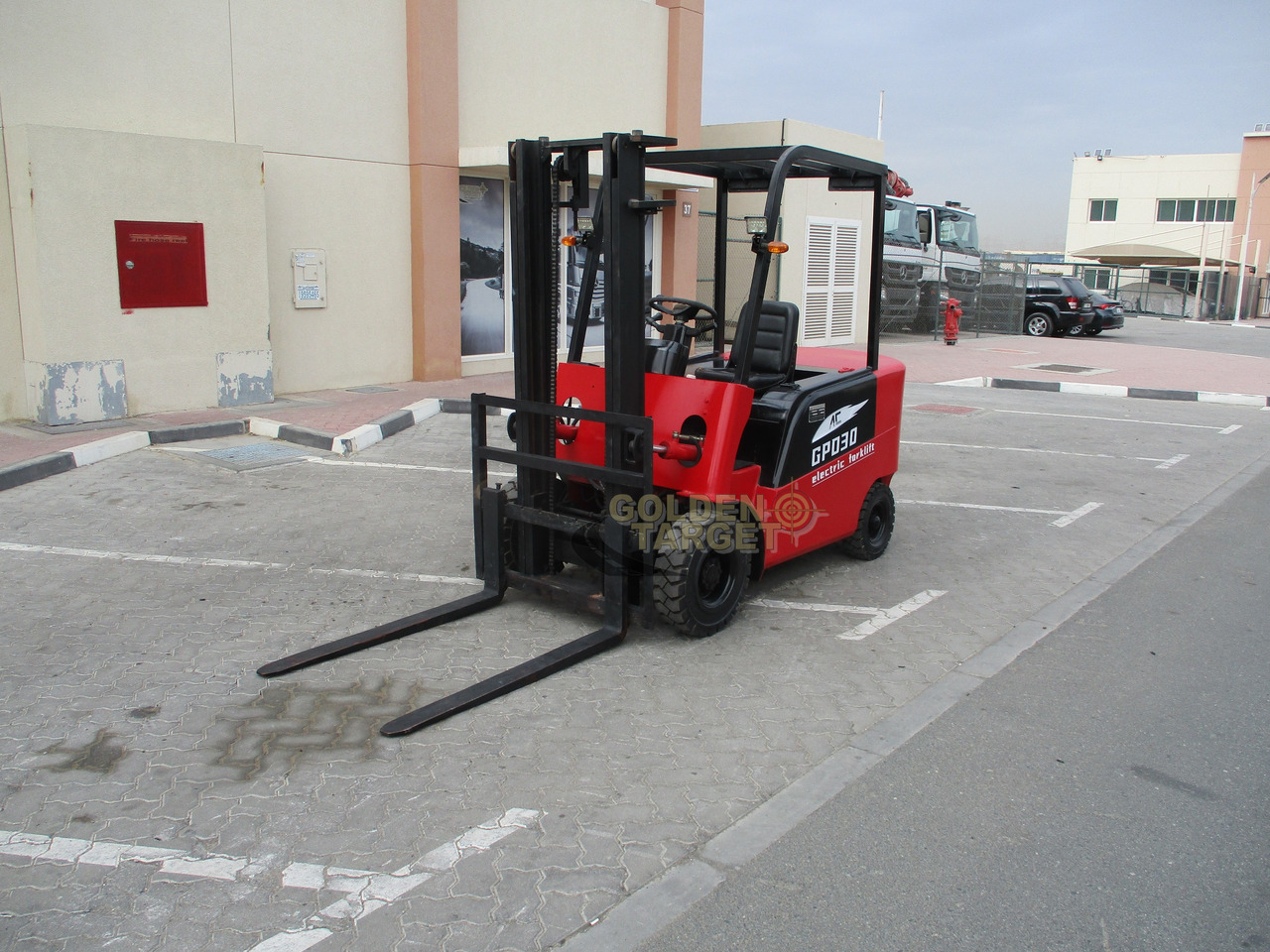 RIPPA GPD30 3 Electric Forklift - Elektrostapler: das Bild 2 RIPPA GPD30 3 Electric Forklift - Elektrostapler: das Bild 2