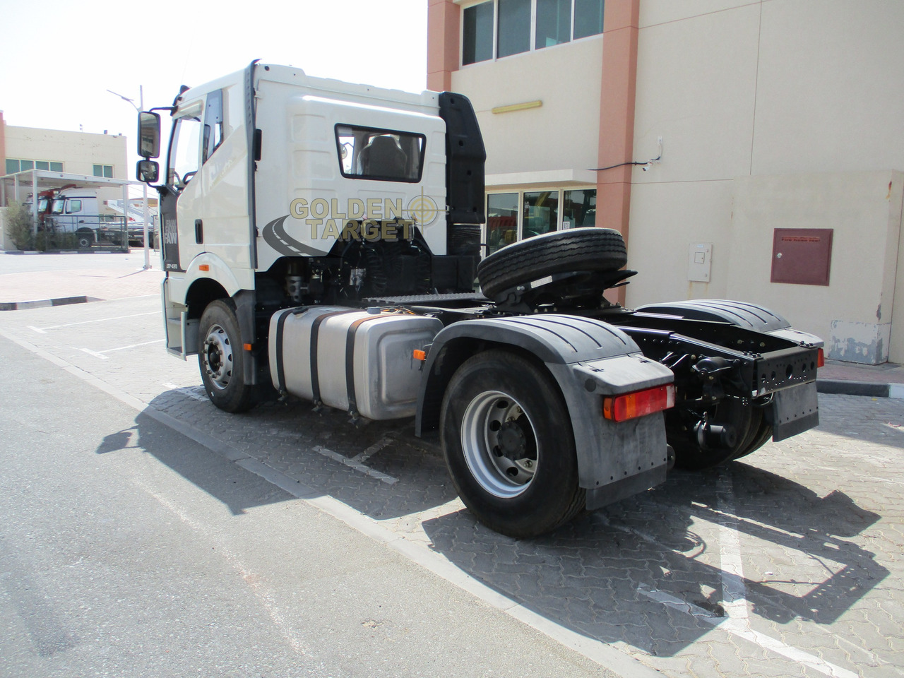 FAW J6P-420 4x2 Head Truck - Sattelzugmaschine: das Bild 4 FAW J6P-420 4x2 Head Truck - Sattelzugmaschine: das Bild 4
