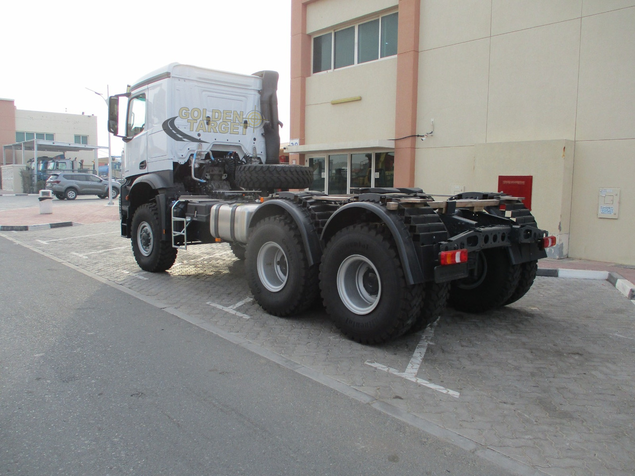 Mercedes-Benz Arocs 3342 6x6 Head Truck - Sattelzugmaschine: das Bild 4 Mercedes-Benz Arocs 3342 6x6 Head Truck - Sattelzugmaschine: das Bild 4