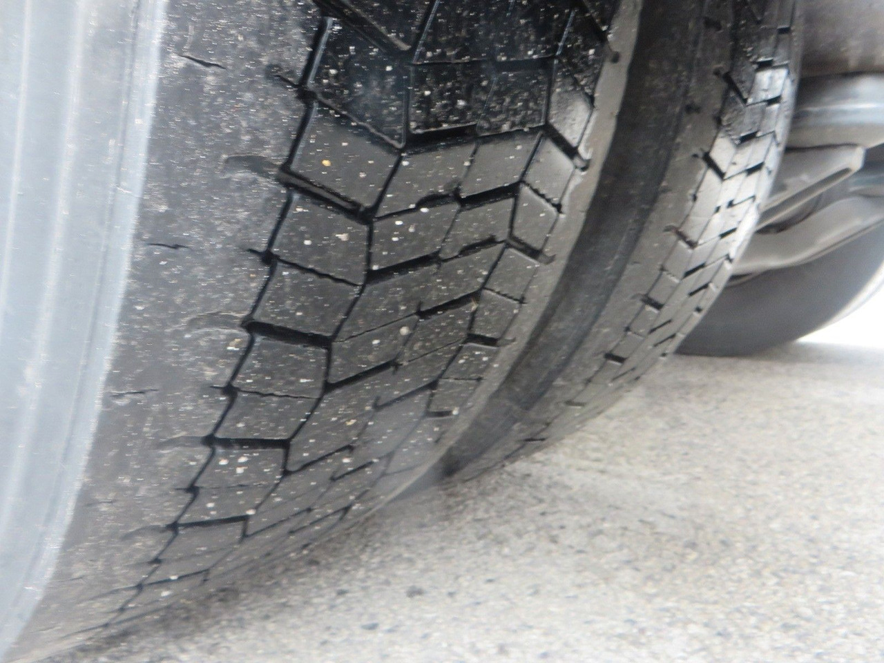 Volvo FH460 4x2Tractor XL - Sattelzugmaschine: das Bild 5 Volvo FH460 4x2Tractor XL - Sattelzugmaschine: das Bild 5