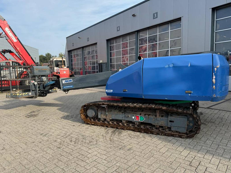 Aichi SR 12 C - Teleskopbühne: das Bild 1 Aichi SR 12 C - Teleskopbühne: das Bild 1