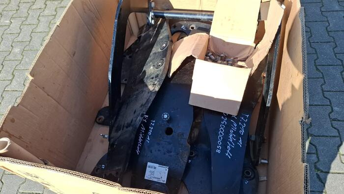 Alö Anbaukonsolen DM14324874 NewHolland Traktor T6. & T7 - Frontlader für Traktor: das Bild 4 Alö Anbaukonsolen DM14324874 NewHolland Traktor T6. & T7 - Frontlader für Traktor: das Bild 4
