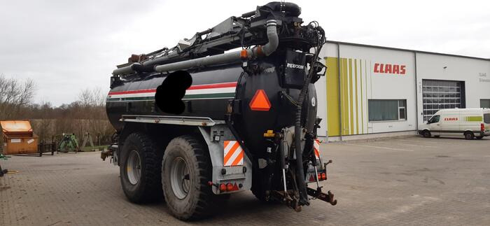 Peecon EUR-200 - Güllefass: das Bild 4 Peecon EUR-200 - Güllefass: das Bild 4