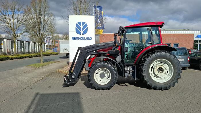 Valtra A 95 - Traktor: das Bild 4 Valtra A 95 - Traktor: das Bild 4