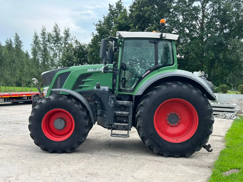 Fendt 828 Profi plus Vario 50 KM Fendt vario 828 Profi plus 50 KM - Traktor: das Bild 2 Fendt 828 Profi plus Vario 50 KM Fendt vario 828 Profi plus 50 KM - Traktor: das Bild 2
