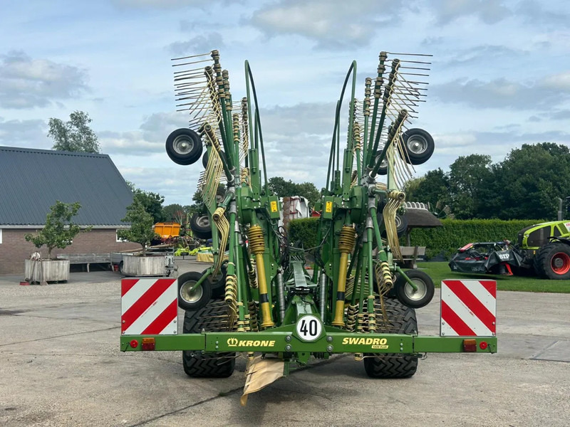 Krone Krone swadro 1400 Plus Zwadhark 4 rotor hark - Heuwender/ Wenderechen: das Bild 5 Krone Krone swadro 1400 Plus Zwadhark 4 rotor hark - Heuwender/ Wenderechen: das Bild 5