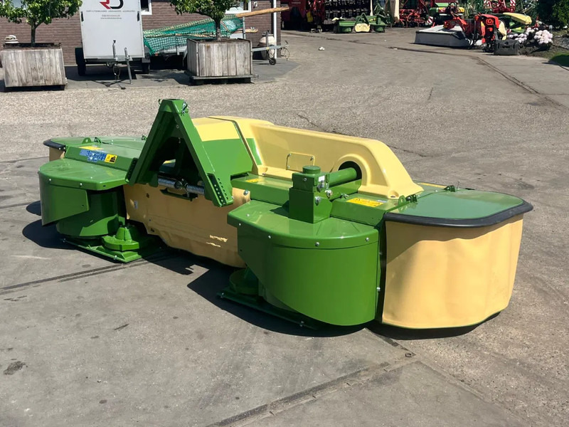 Krone NIEUW! Easy Cut F 320 G2 NIEUW FRONTMAAIER - Mähwerk: das Bild 4 Krone NIEUW! Easy Cut F 320 G2 NIEUW FRONTMAAIER - Mähwerk: das Bild 4