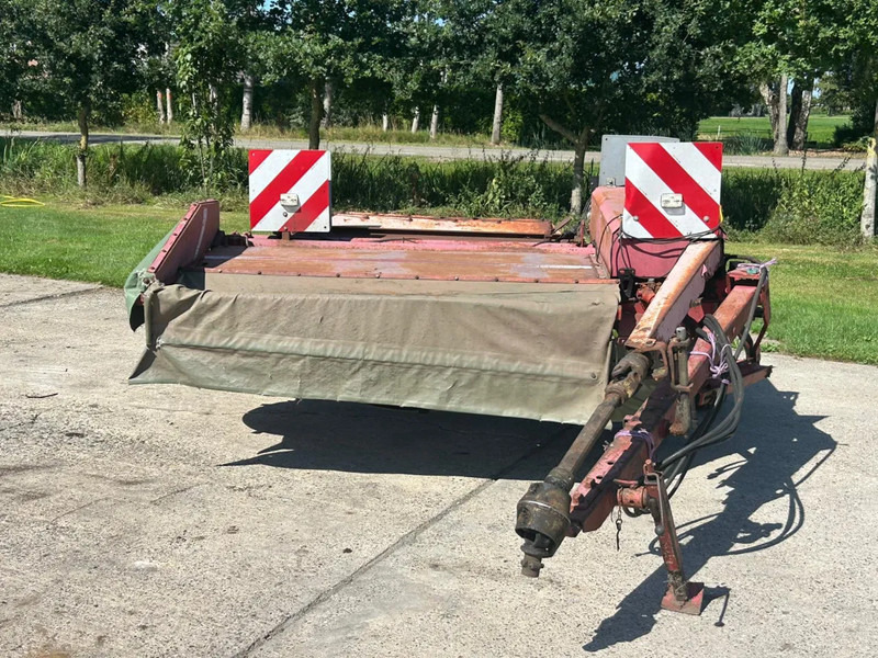 Kuhn JF Stoll 243 getrokken maaier - Mähwerk: das Bild 2 Kuhn JF Stoll 243 getrokken maaier - Mähwerk: das Bild 2