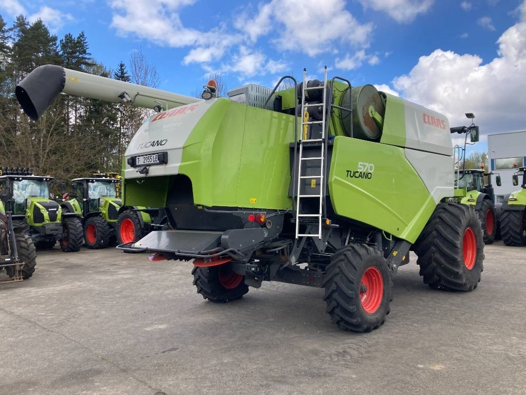 Claas Tucano 570 - Mähdrescher: das Bild 5 Claas Tucano 570 - Mähdrescher: das Bild 5
