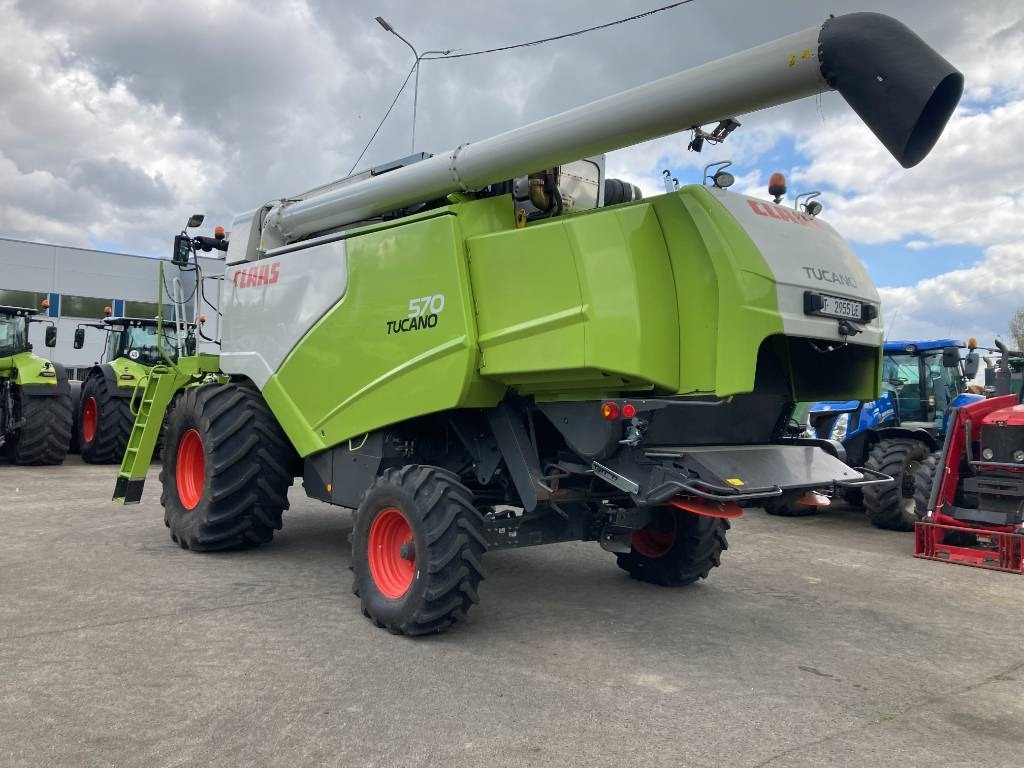 Claas Tucano 570 - Mähdrescher: das Bild 3 Claas Tucano 570 - Mähdrescher: das Bild 3