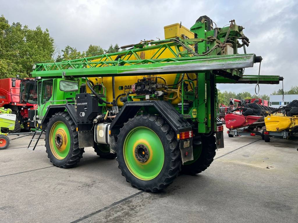 Dammann DT 500 - Selbstfahrspritze: das Bild 5 Dammann DT 500 - Selbstfahrspritze: das Bild 5