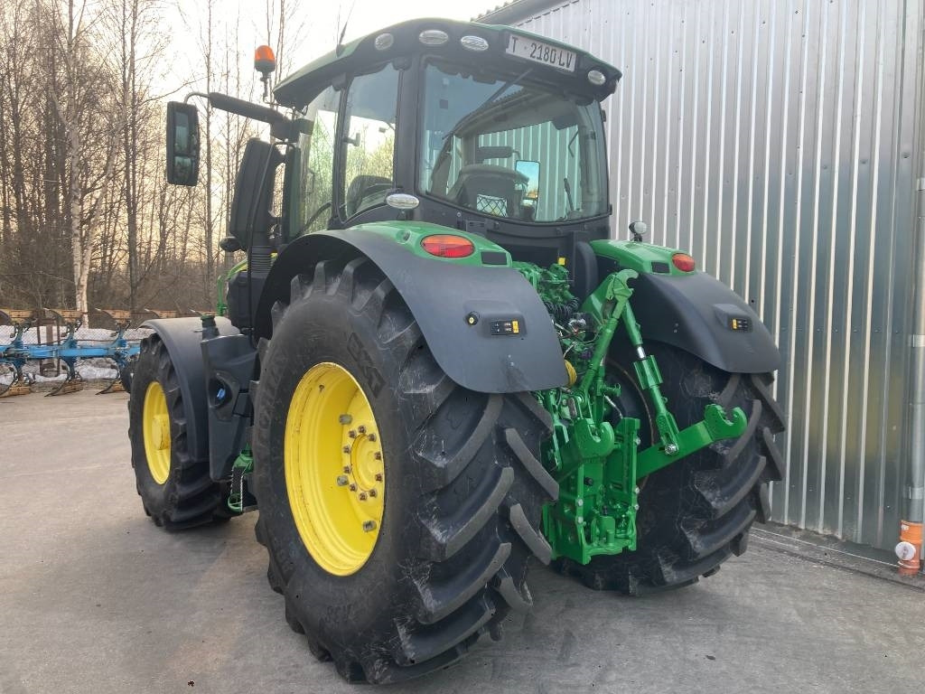 John Deere 6250 R - Traktor: das Bild 3 John Deere 6250 R - Traktor: das Bild 3