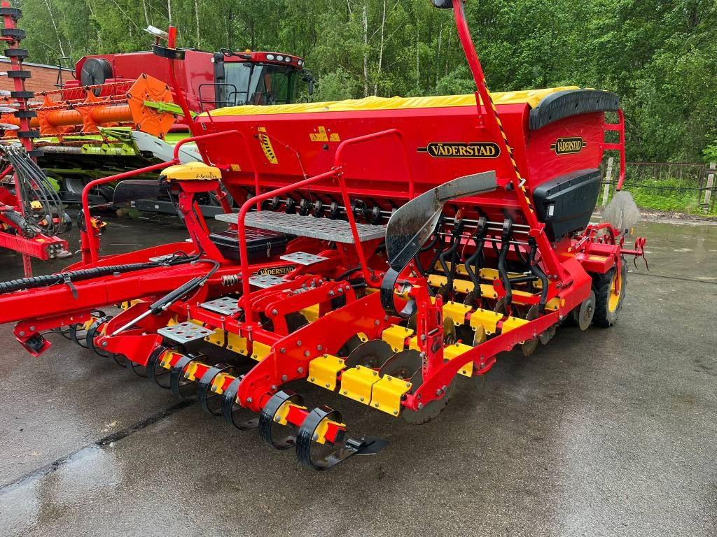 Vaderstad Rapid RD400C - Säkombination: das Bild 2 Vaderstad Rapid RD400C - Säkombination: das Bild 2