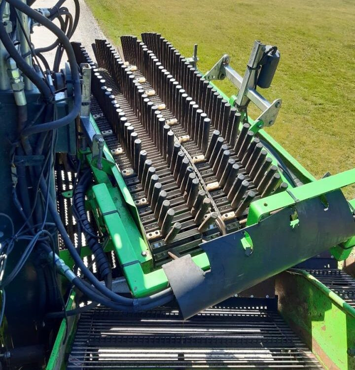 AVR SPIRIT 9200 - Kartoffelroder: das Bild 4 AVR SPIRIT 9200 - Kartoffelroder: das Bild 4