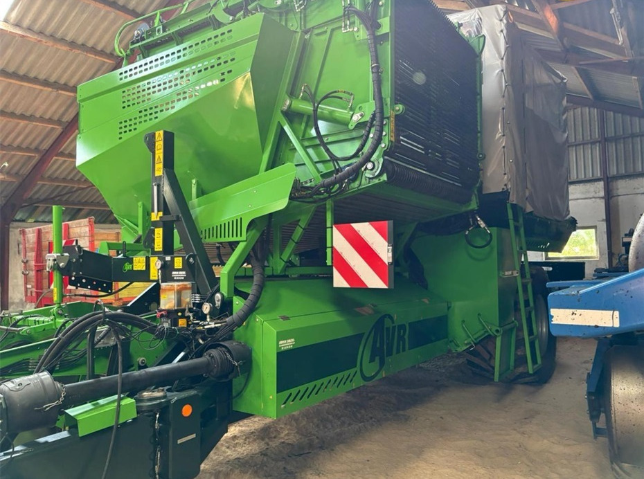 AVR SPIRIT 9200 - Kartoffelroder: das Bild 2 AVR SPIRIT 9200 - Kartoffelroder: das Bild 2