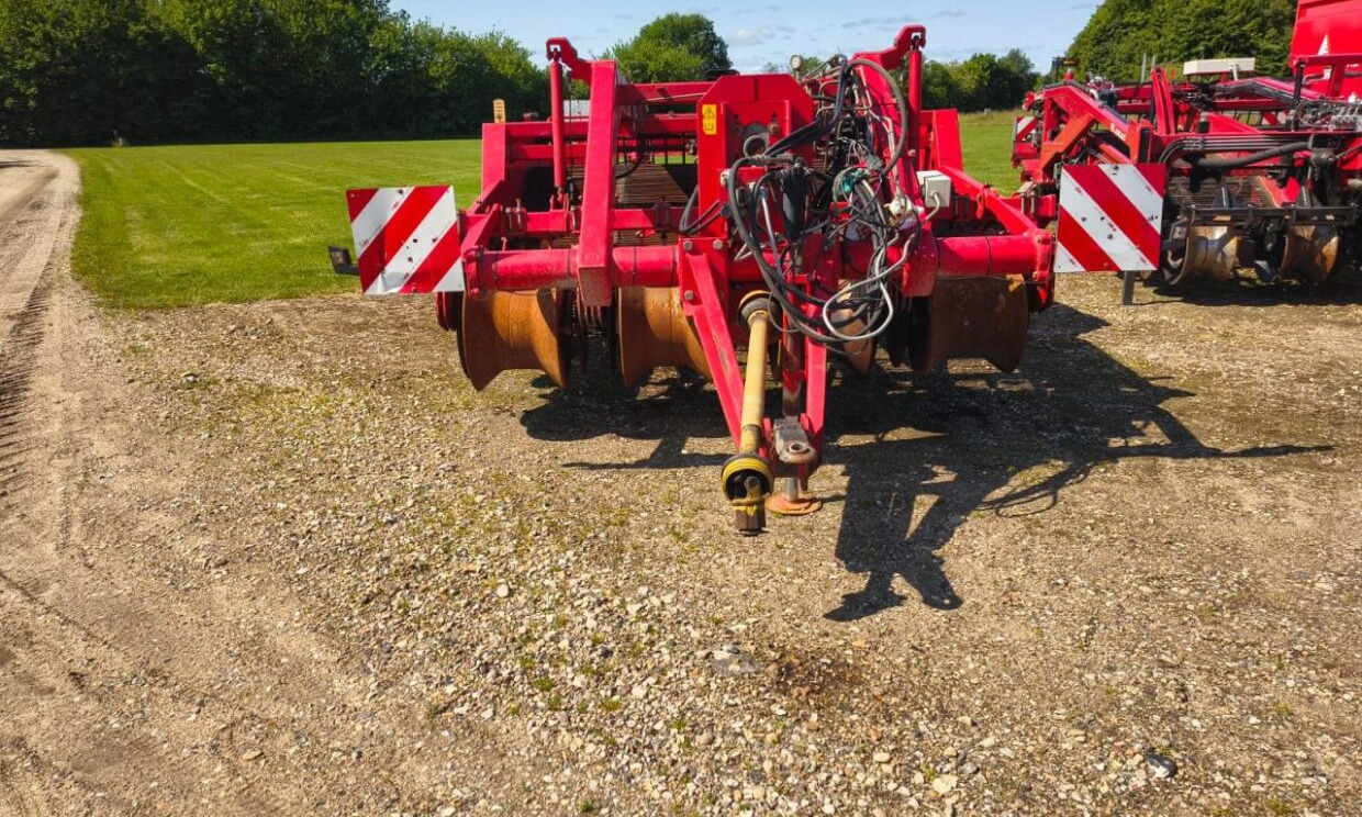Grimme RL3000 - Kartoffelroder: das Bild 2 Grimme RL3000 - Kartoffelroder: das Bild 2