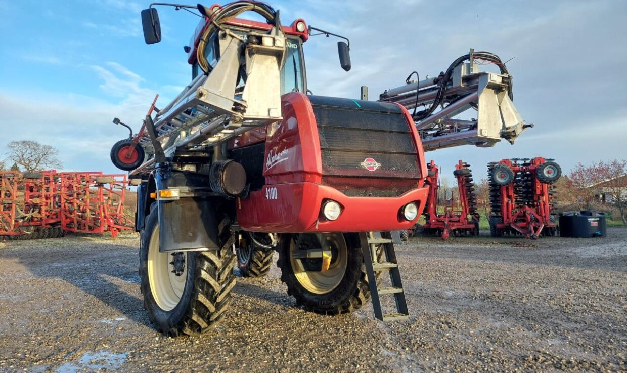 Hardi Alpha Plus 4100 - 36m med GPS - Selbstfahrspritze: das Bild 5 Hardi Alpha Plus 4100 - 36m med GPS - Selbstfahrspritze: das Bild 5