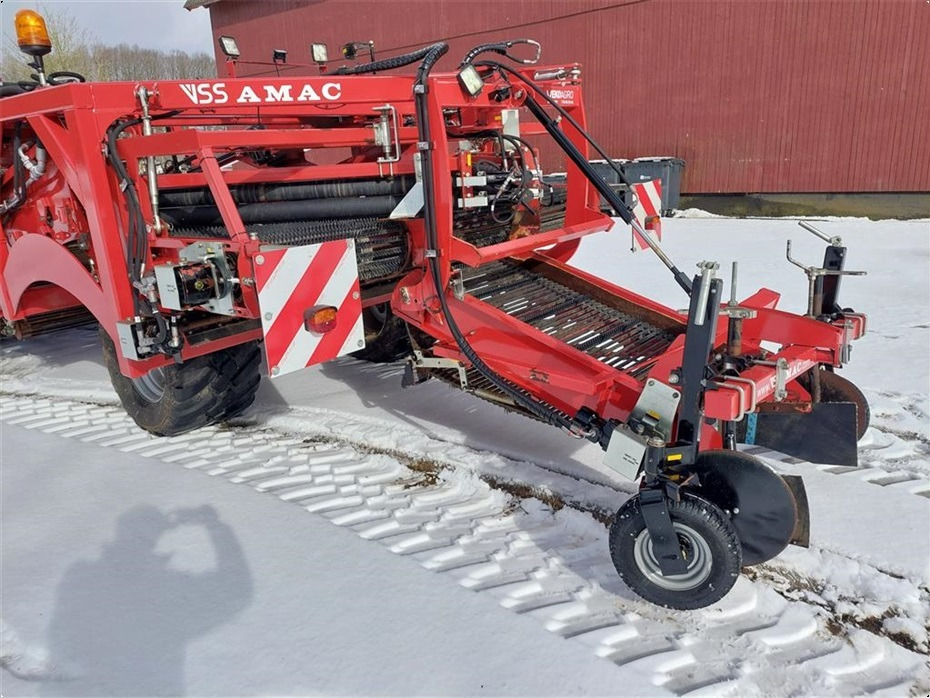 VSS
AMAC 3 RK. Frilægger - Kartoffelroder: das Bild 4 VSS
AMAC 3 RK. Frilægger - Kartoffelroder: das Bild 4