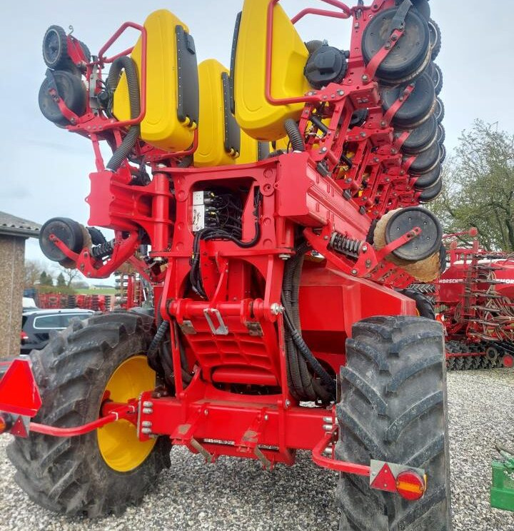 Väderstad Tempo L 12 - Einzelkornsämaschine: das Bild 5 Väderstad Tempo L 12 - Einzelkornsämaschine: das Bild 5