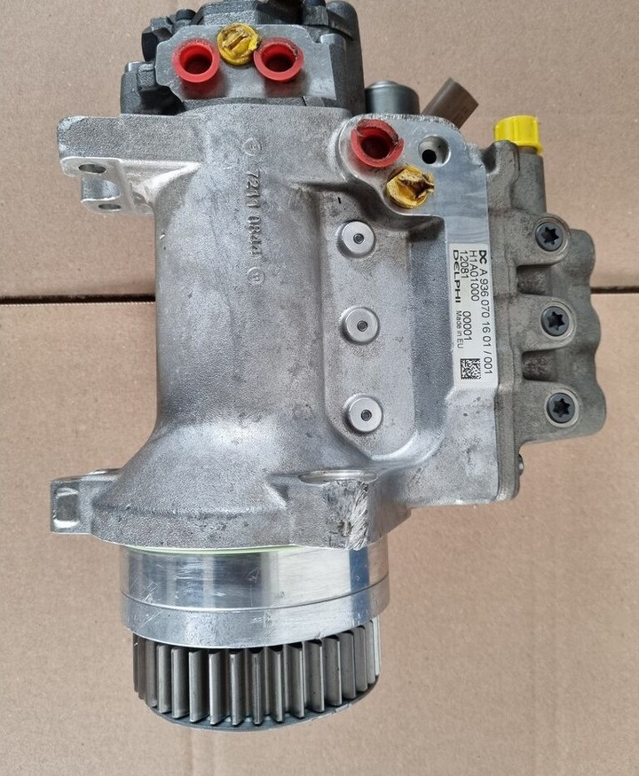 Delphi ATEGO EURO 6 A9360701601/001 Mercedes-Benz ATEGO EURO 6 - Kraftstoffpumpe für LKW: das Bild 4 Delphi ATEGO EURO 6 A9360701601/001 Mercedes-Benz ATEGO EURO 6 - Kraftstoffpumpe für LKW: das Bild 4