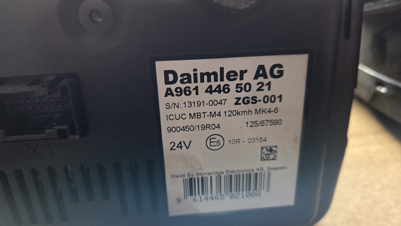 MERCEDES-BENZ INSTRUMENT PANEL ACTROS -ATEGO - Armaturenbrett für LKW: das Bild 3 MERCEDES-BENZ INSTRUMENT PANEL ACTROS -ATEGO - Armaturenbrett für LKW: das Bild 3