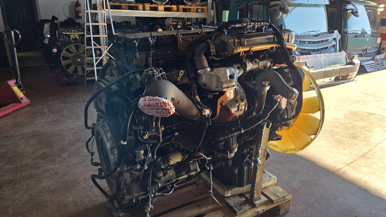 MERCEDES-BENZ OM 470 LA ACTROS EURO 6 - Motor für LKW: das Bild 4 MERCEDES-BENZ OM 470 LA ACTROS EURO 6 - Motor für LKW: das Bild 4