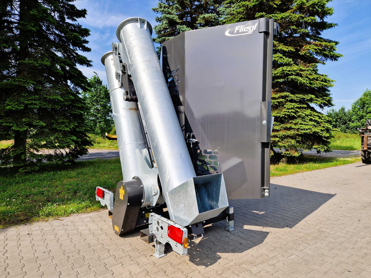 Fliegl ULS 400 do ASW - Landwirtschaftlicher Anhänger: das Bild 4 Fliegl ULS 400 do ASW - Landwirtschaftlicher Anhänger: das Bild 4