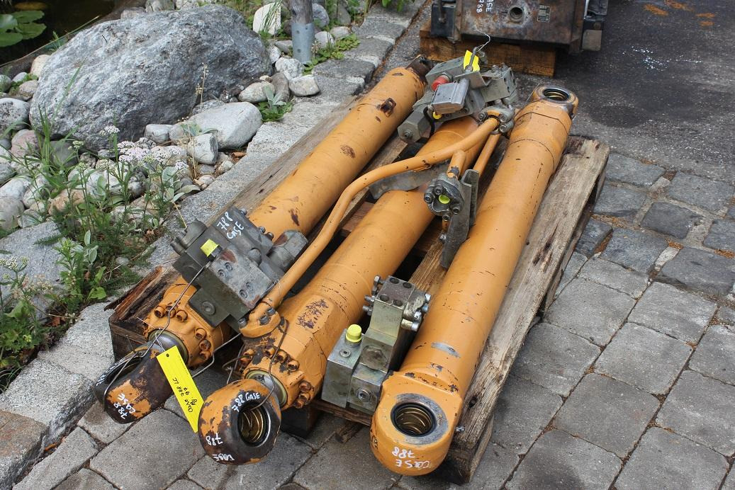 Case 788 LC - Hydraulikzylinder für Baumaschine: das Bild 1 Case 788 LC - Hydraulikzylinder für Baumaschine: das Bild 1