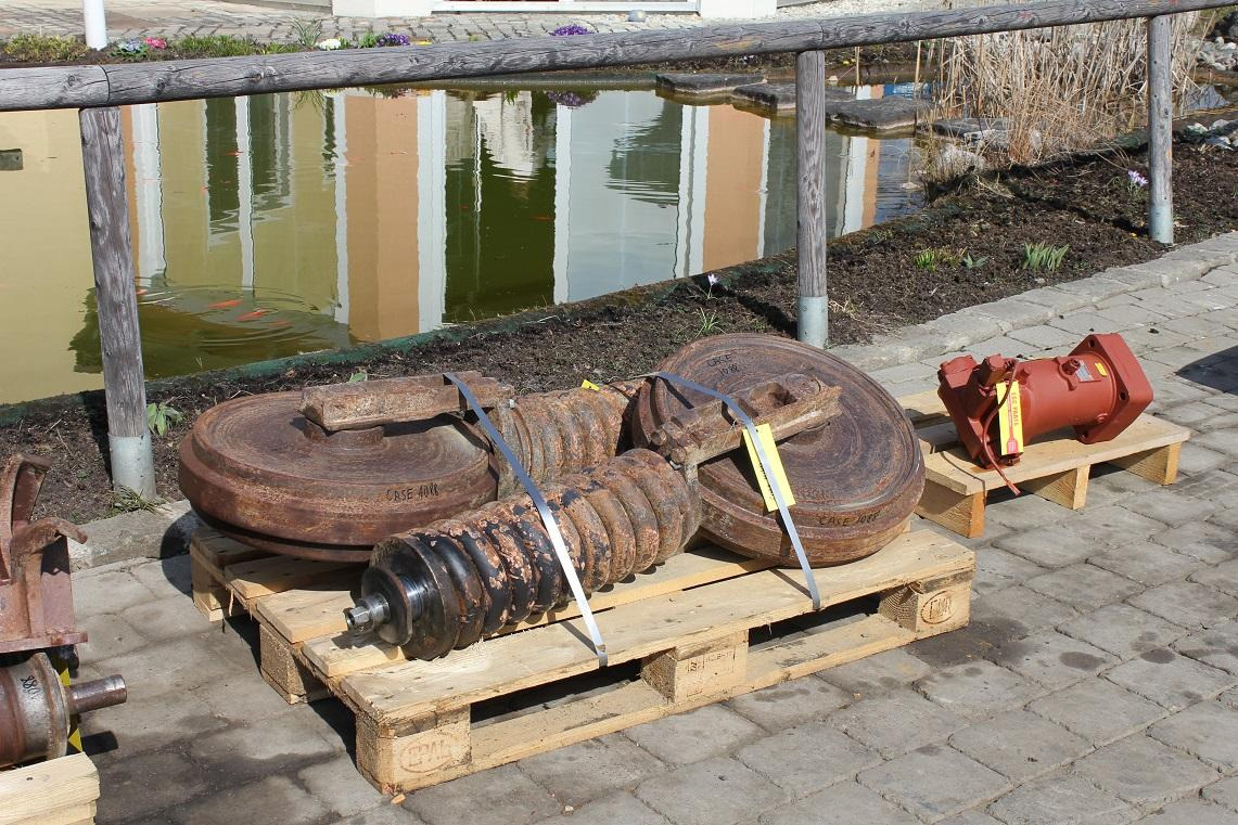 Case Poclain 1088 - Laufrolle für Baumaschine: das Bild 5 Case Poclain 1088 - Laufrolle für Baumaschine: das Bild 5