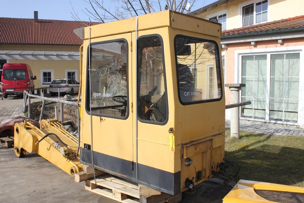 Caterpillar 206 BFT - Fahrerhaus für Baumaschine: das Bild 3 Caterpillar 206 BFT - Fahrerhaus für Baumaschine: das Bild 3