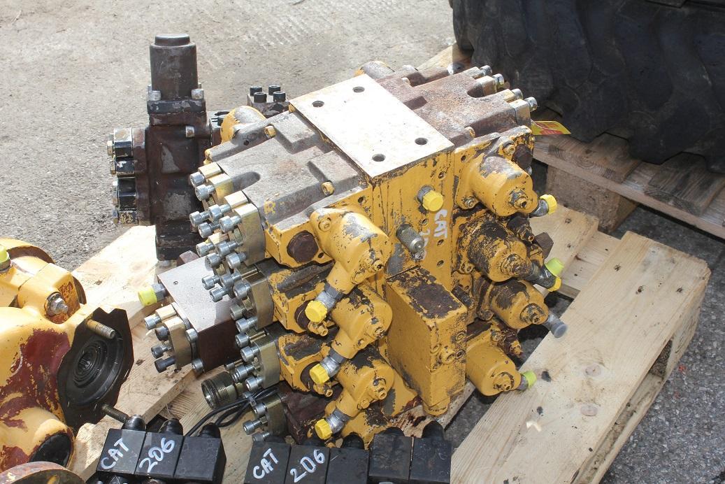 Caterpillar 206 BFT - Hydraulik ventil für Baumaschine: das Bild 3 Caterpillar 206 BFT - Hydraulik ventil für Baumaschine: das Bild 3