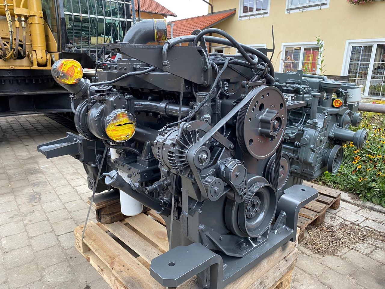 Cummins QSM 11 aus Doosan DL 500 - Motor für Baumaschine: das Bild 3 Cummins QSM 11 aus Doosan DL 500 - Motor für Baumaschine: das Bild 3