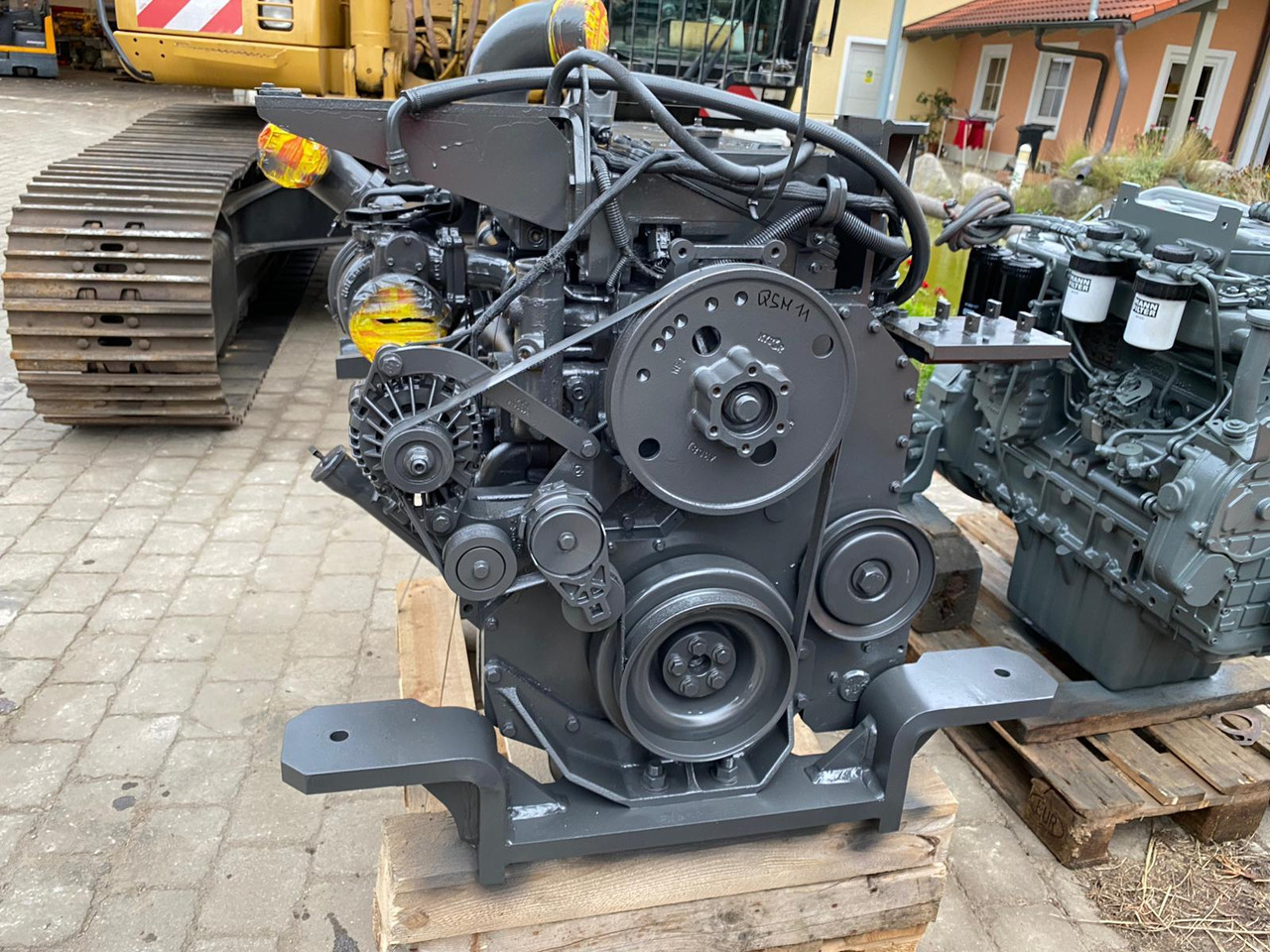 Motor für Baumaschine Cummins QSM 11 aus Doosan DL 500: das Bild 11